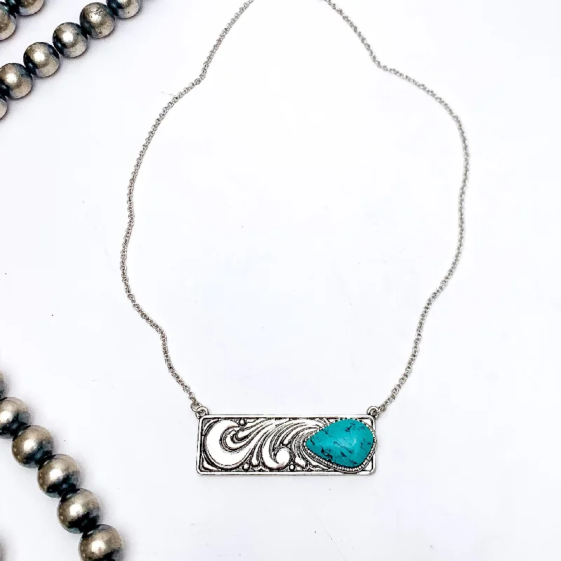 Western Swirl Silver Tone Necklace With Bar Pendent and Turquoise Stone