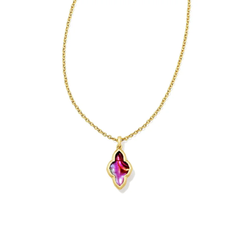 Kendra Scott | Framed Abbie Gold Short Pendant Necklace in Light Burgundy Illusion