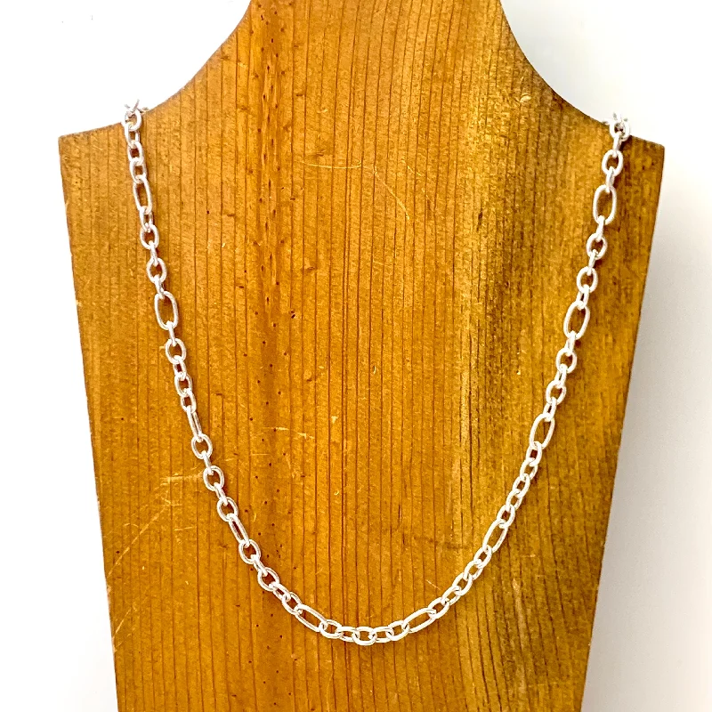 Minimalist Chain Link Necklace in Matte Silver