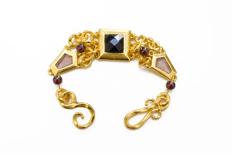 Tivoli Bracelet In Smoky Topaz-Black Onyx Square and Red Garnet Sphere