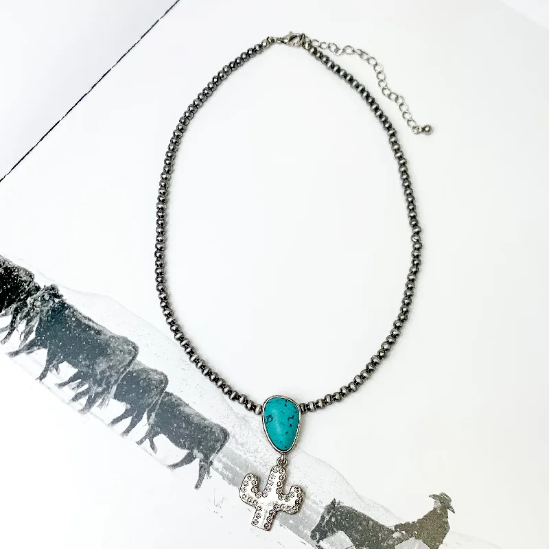 Cactus Queen Faux Navajo Silver Tone Necklace with Stone in Turquoise