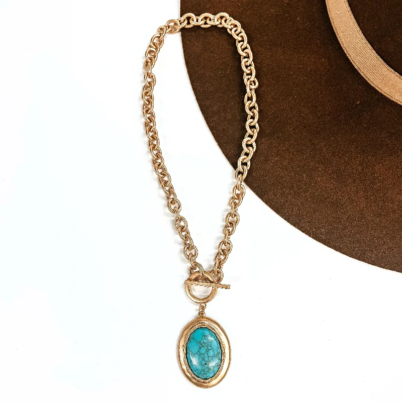 Everyday Rumors Matte Gold Tone Chain Necklace with Front Toggle Clasp and Faux Turquoise Stone Oval Pendant